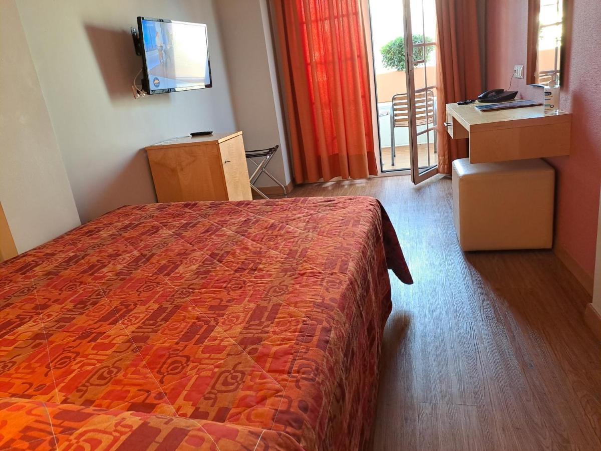 Kronos Hotel Platamonas Bagian luar foto